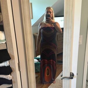 Chic Strapless Maxi Dress in Vibrant Hues